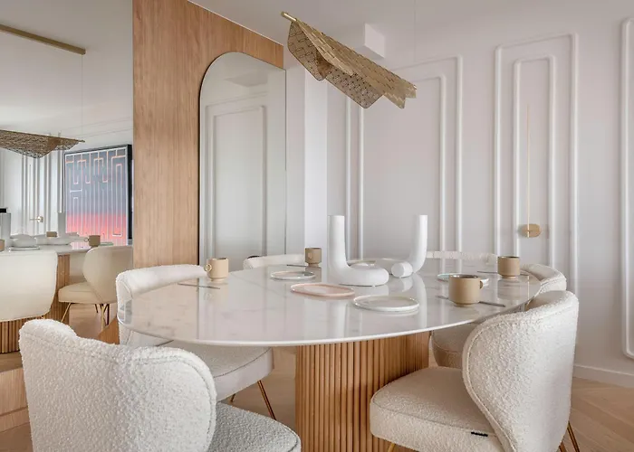 De Standing En Front De Mer, Pour 4