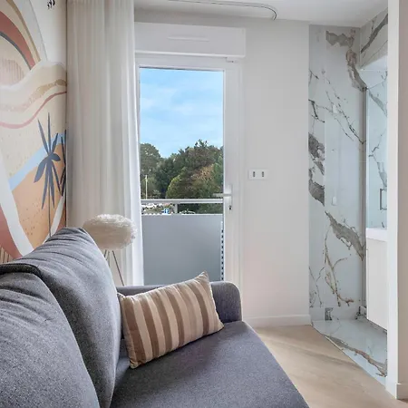 Apartamento De Standing En Front De Mer, Pour 4 *