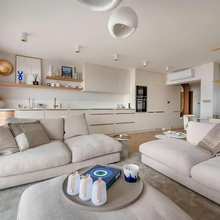 Apartamento De Standing En Front De Mer, Pour 4